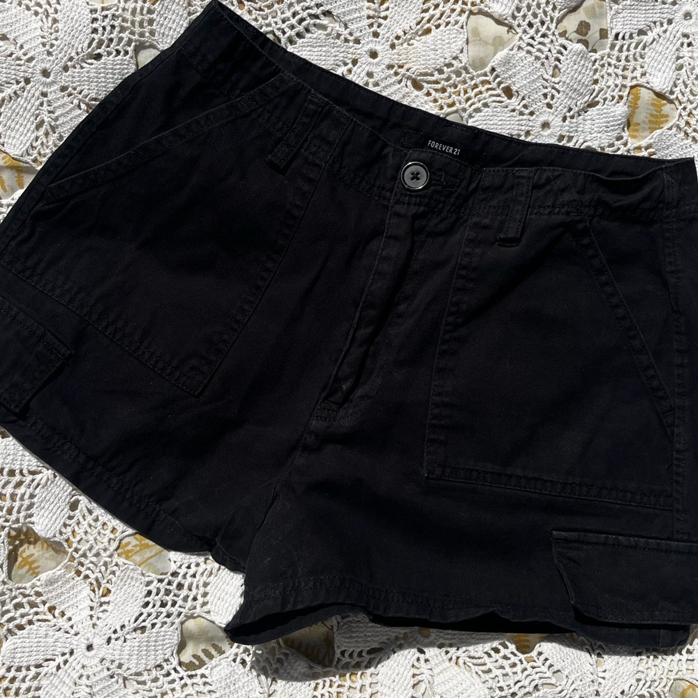 Forever black cargo shorts